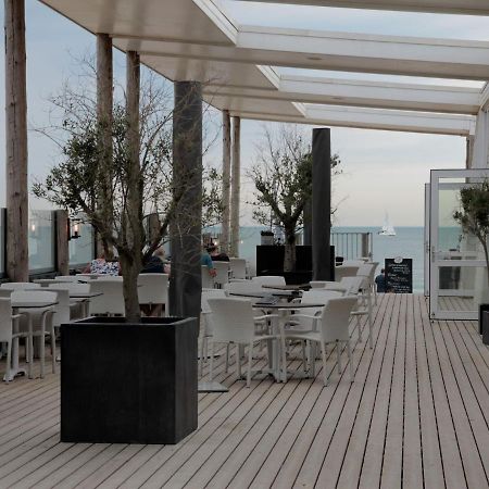 Beautiful And Spacious Villa With A Panoramic View Near The Beach Of 卡德赞德-班得 外观 照片