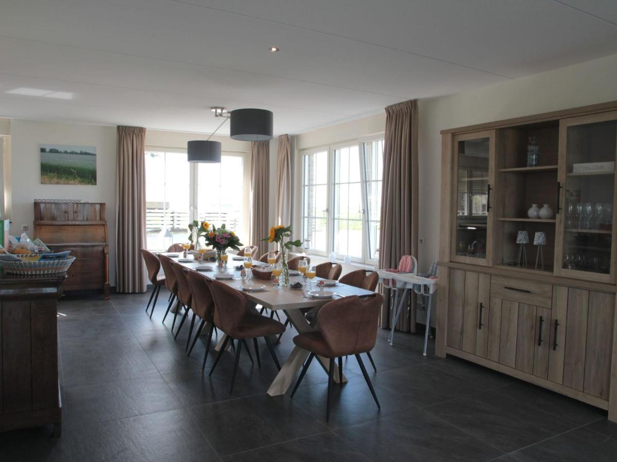 Beautiful And Spacious Villa With A Panoramic View Near The Beach Of 卡德赞德-班得 外观 照片