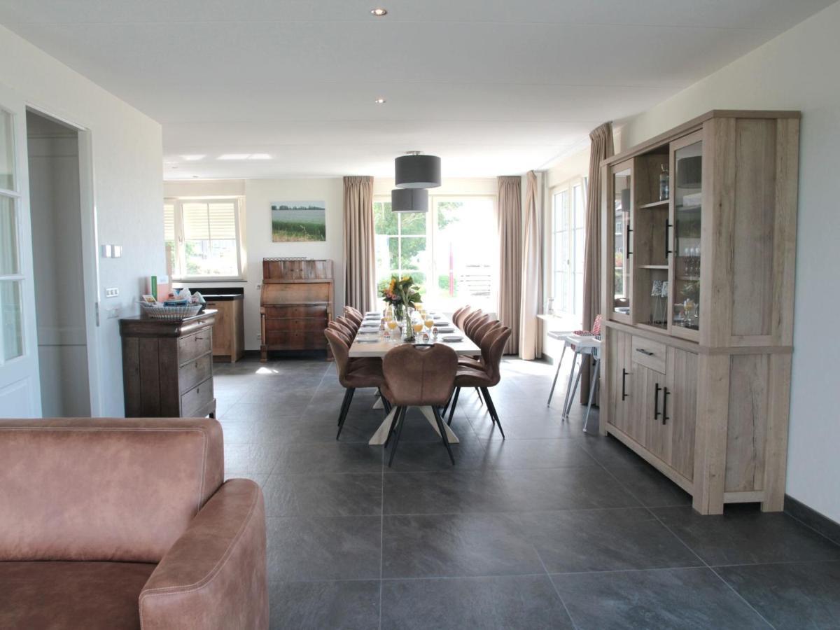 Beautiful And Spacious Villa With A Panoramic View Near The Beach Of 卡德赞德-班得 外观 照片